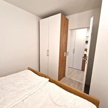 H04-002 * Heiligenhafen